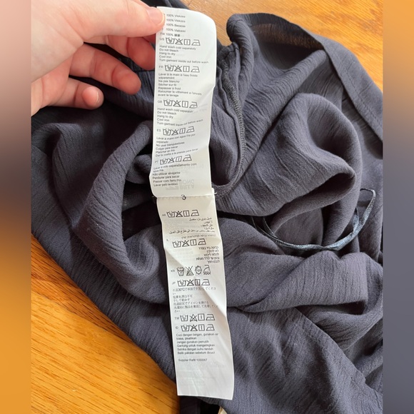 Billabong Light It Up Blouse Size Medium - Picture 6 of 8